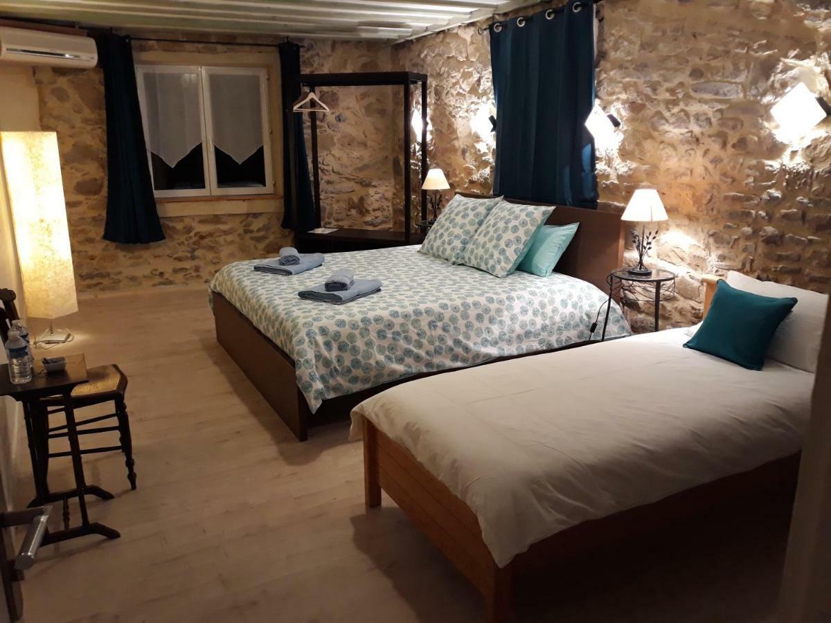 Chambres D'Hotes Les Gragniotes Tournissan 外观 照片