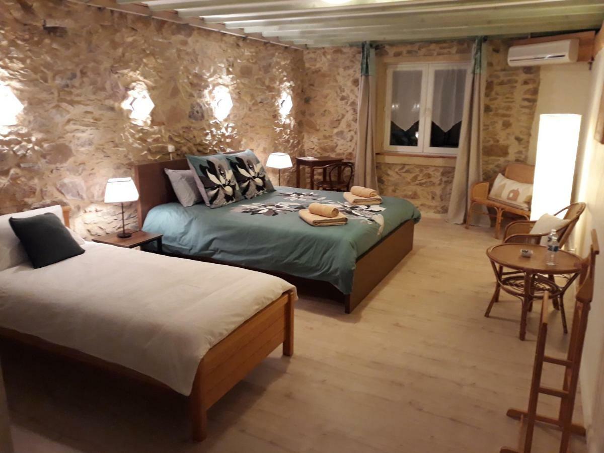 Chambres D'Hotes Les Gragniotes Tournissan 外观 照片