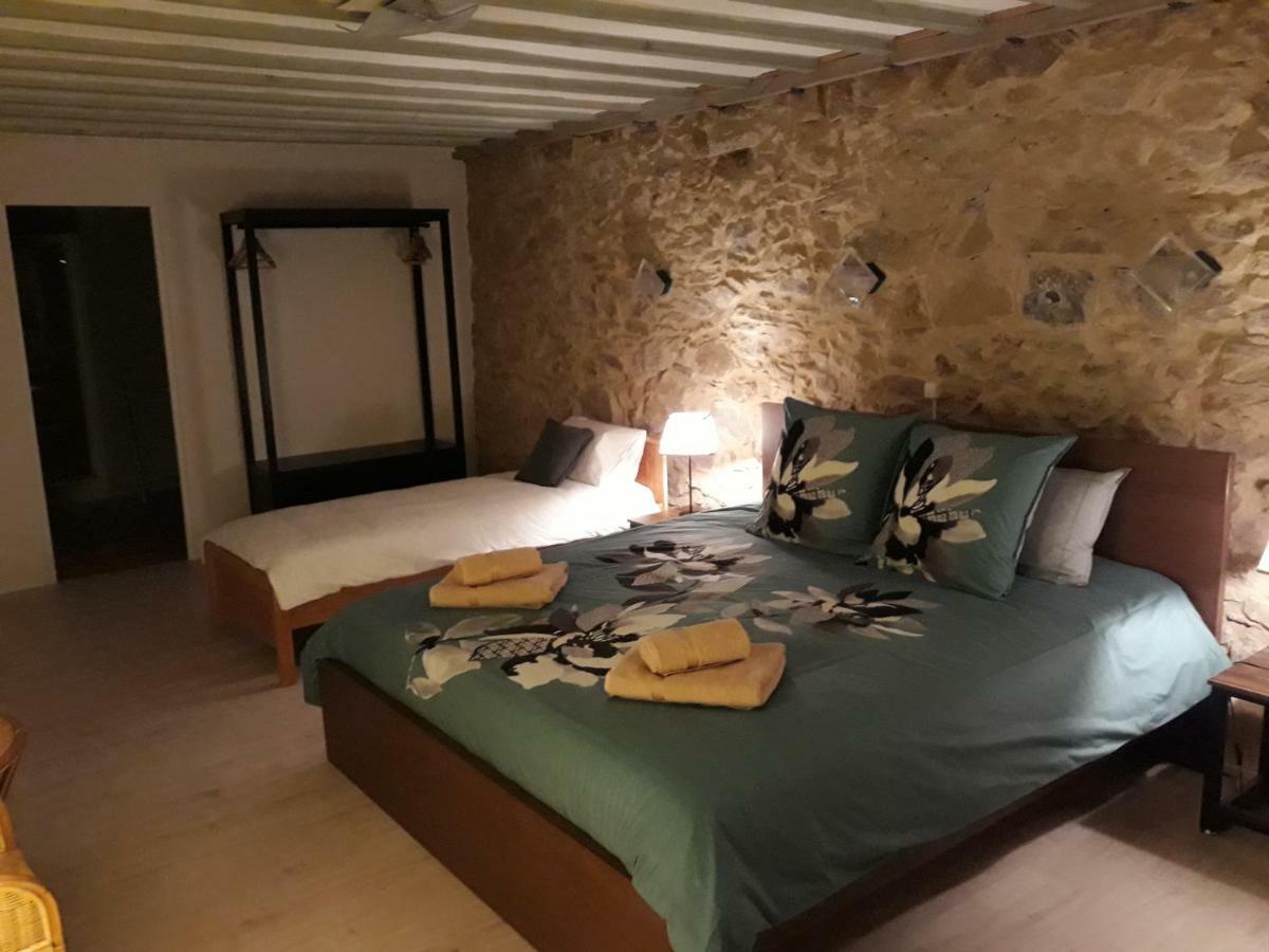 Chambres D'Hotes Les Gragniotes Tournissan 外观 照片